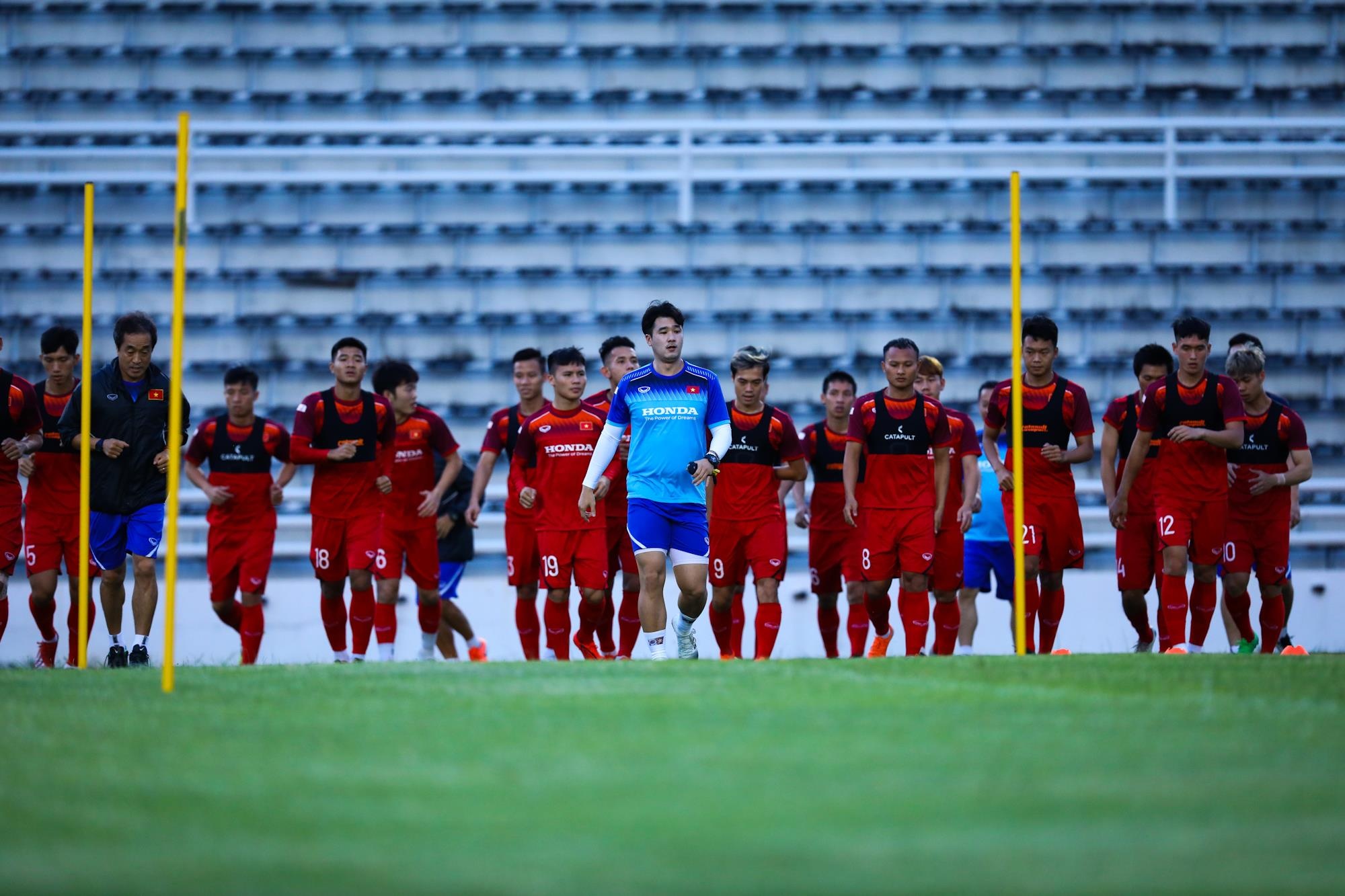 Tuyen thu Viet Nam boi roi voi do cong nghe cao anh 9