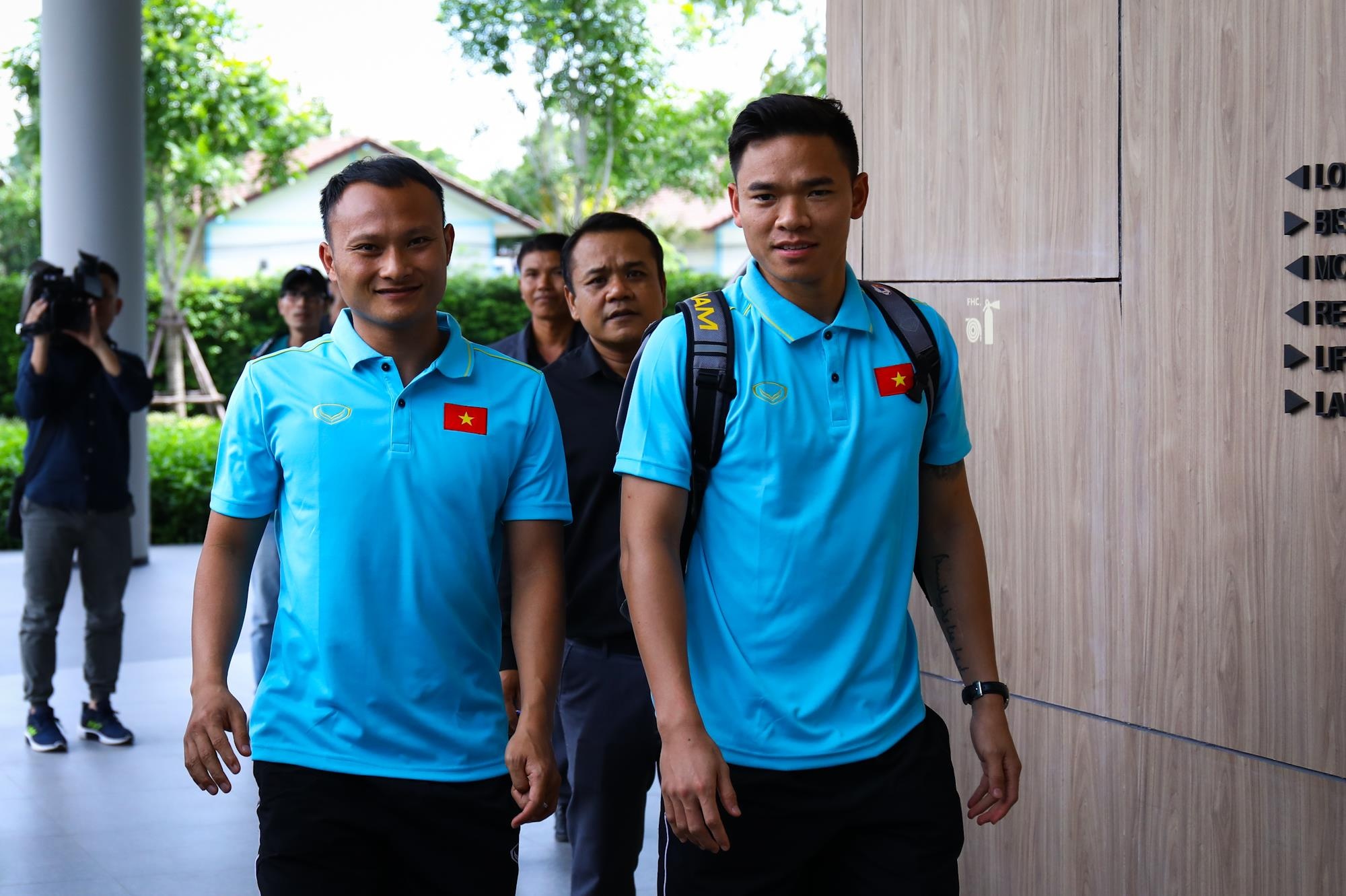 Tuyen Viet Nam co mat tai Buriram,  ket thuc 24 gio anh 8