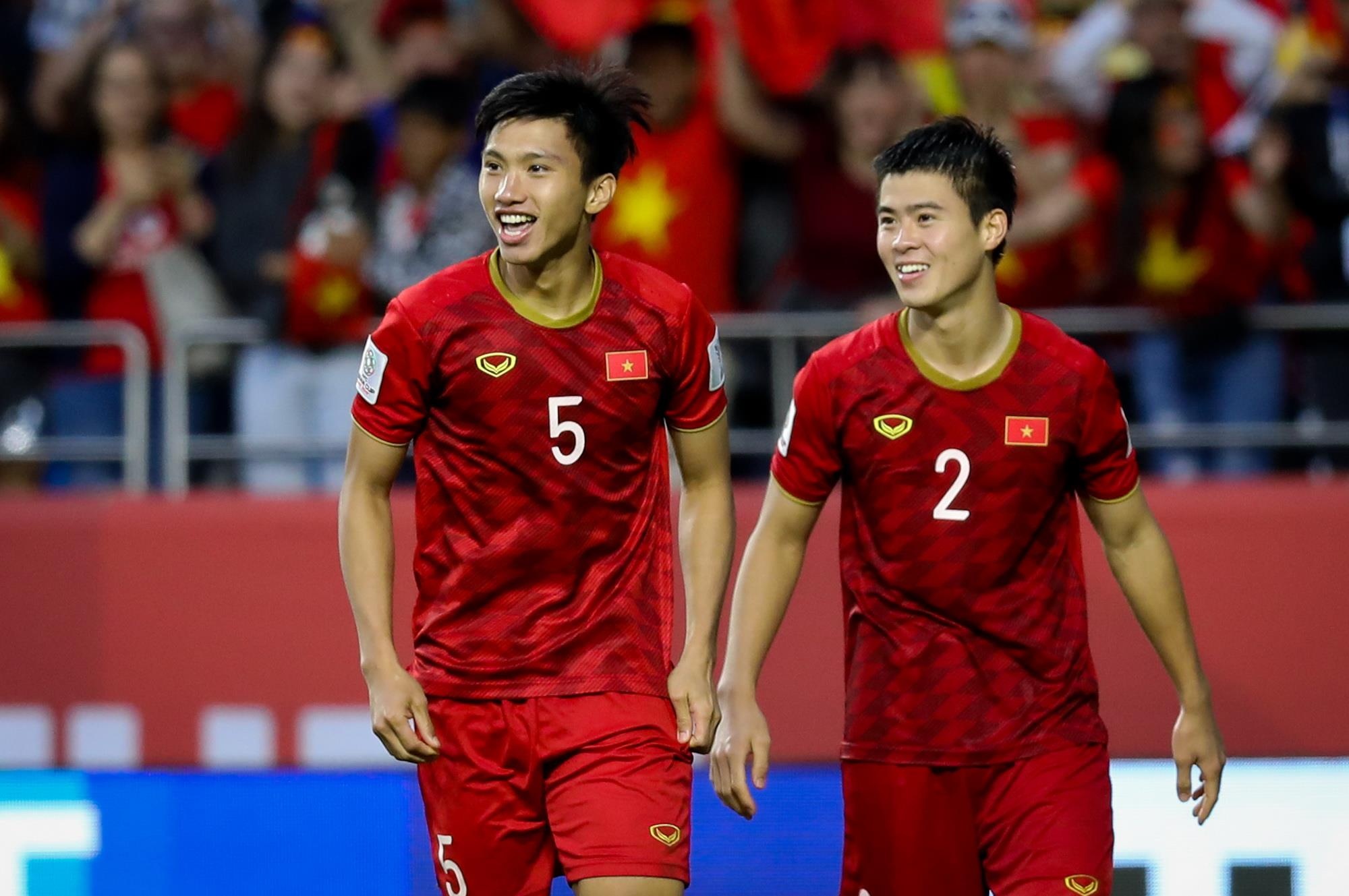 Ngày Văn Hậu bước ra thế giới ảnh 3 Ngay Van Hau buoc ra the gioi anh 3