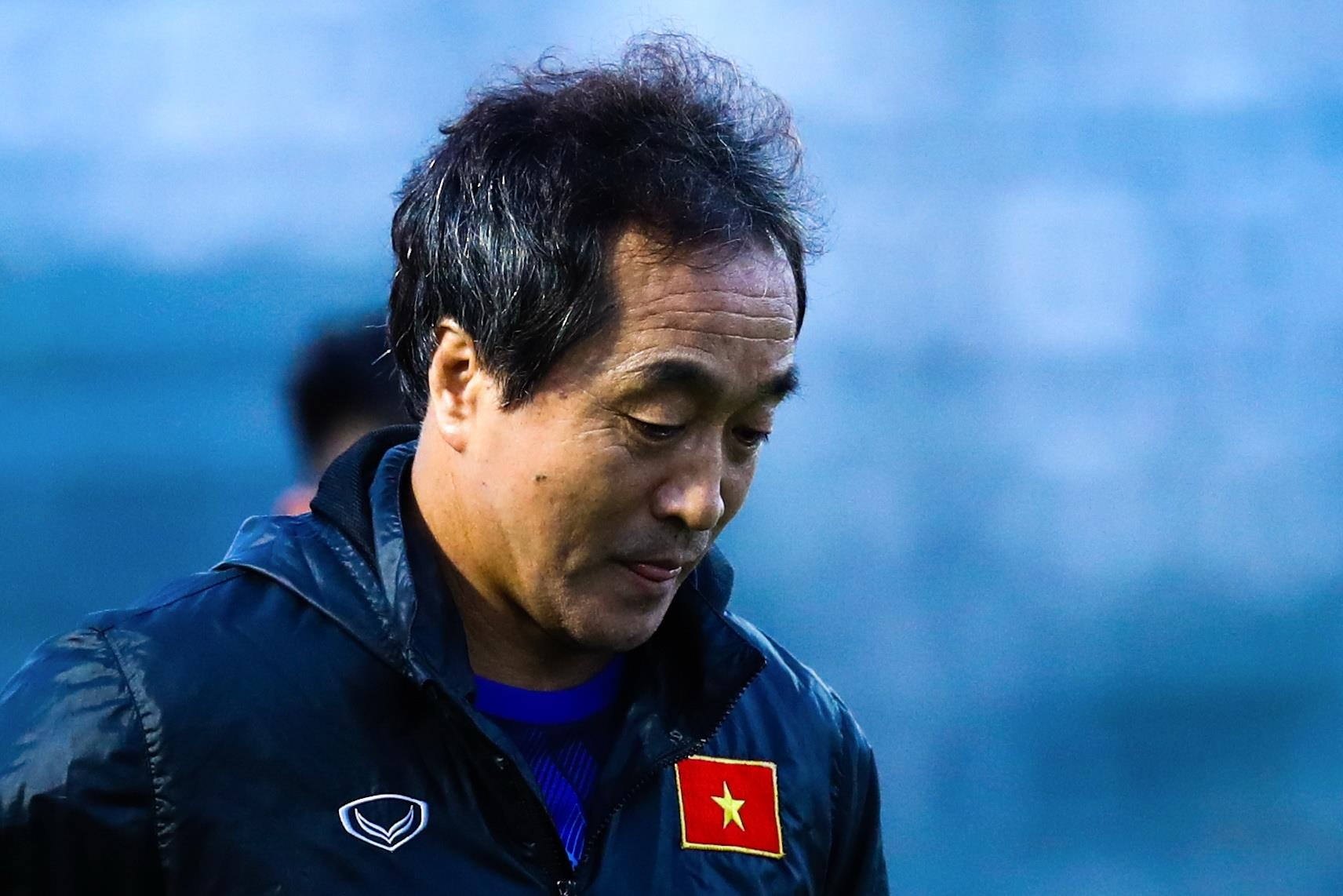 Thay Lee gia hon,  toc nhieu soi bac anh 2