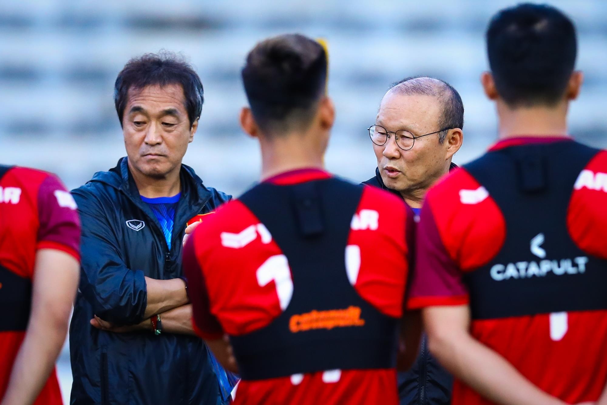 Thay Lee gia hon,  toc nhieu soi bac anh 4