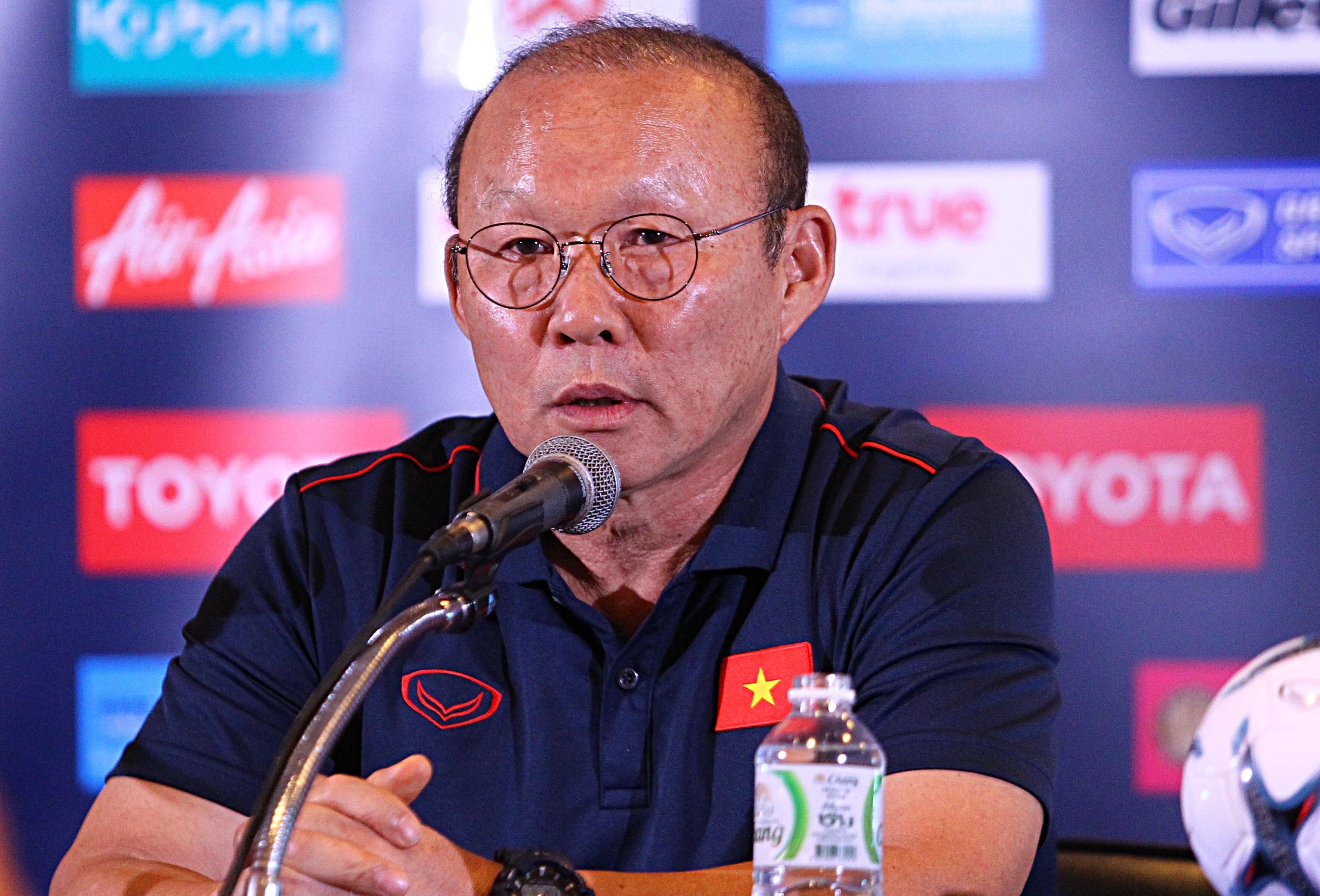 HLV Park Hang-seo: 'Tai sao chung toi phai so Thai Lan?' hinh anh