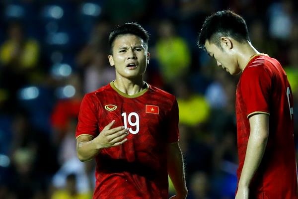 Nhung cau hoi lon cua tuyen Viet Nam truoc them vong loai World Cup hinh anh