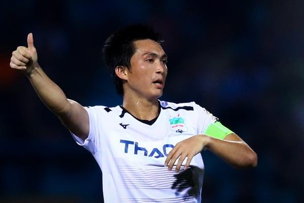 Doi hinh tu dao tao ‘hang tuyen’ ket hop SLNA va HAGL hinh anh