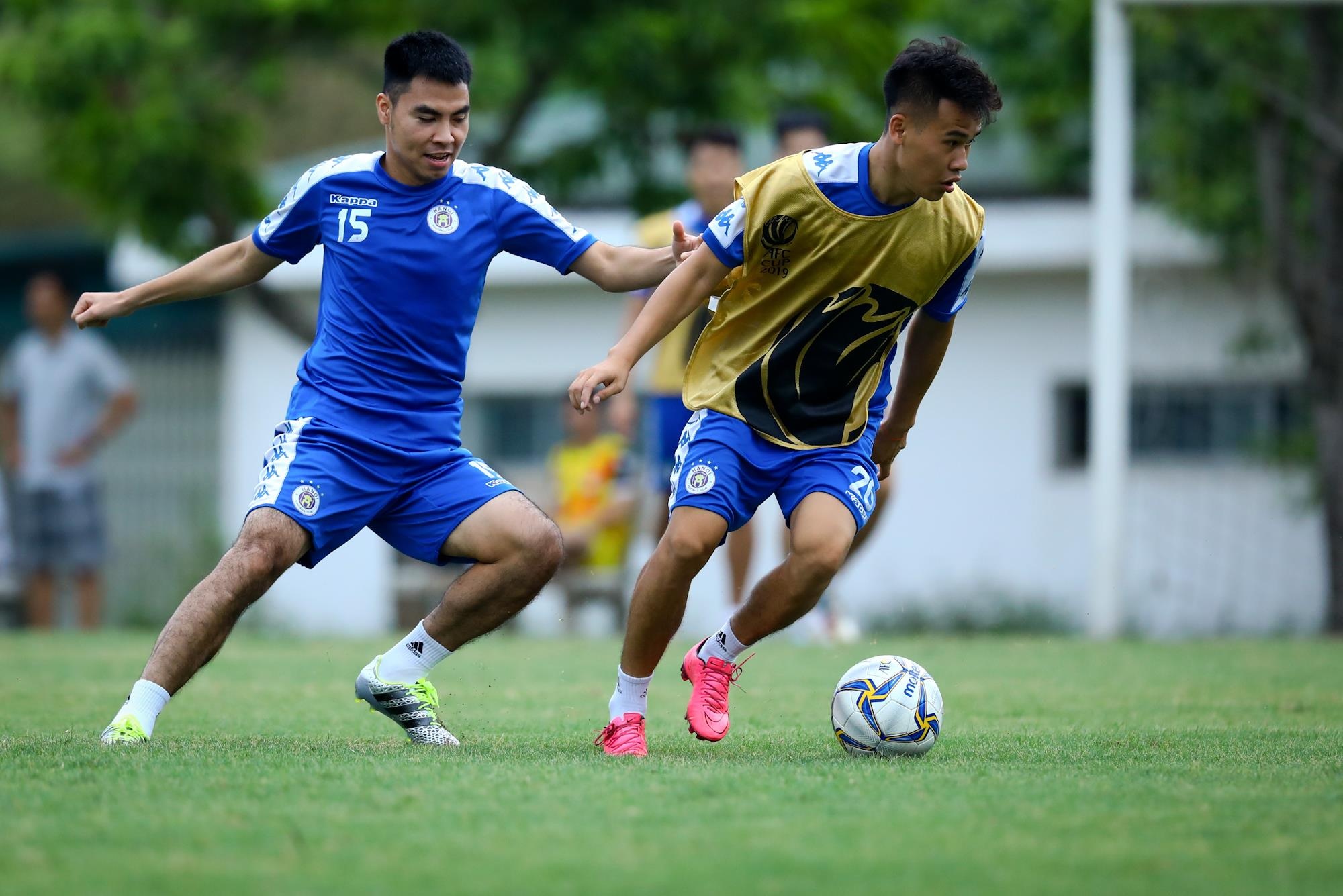 Van Hau quyet tam truoc Ceres-Negros anh 1