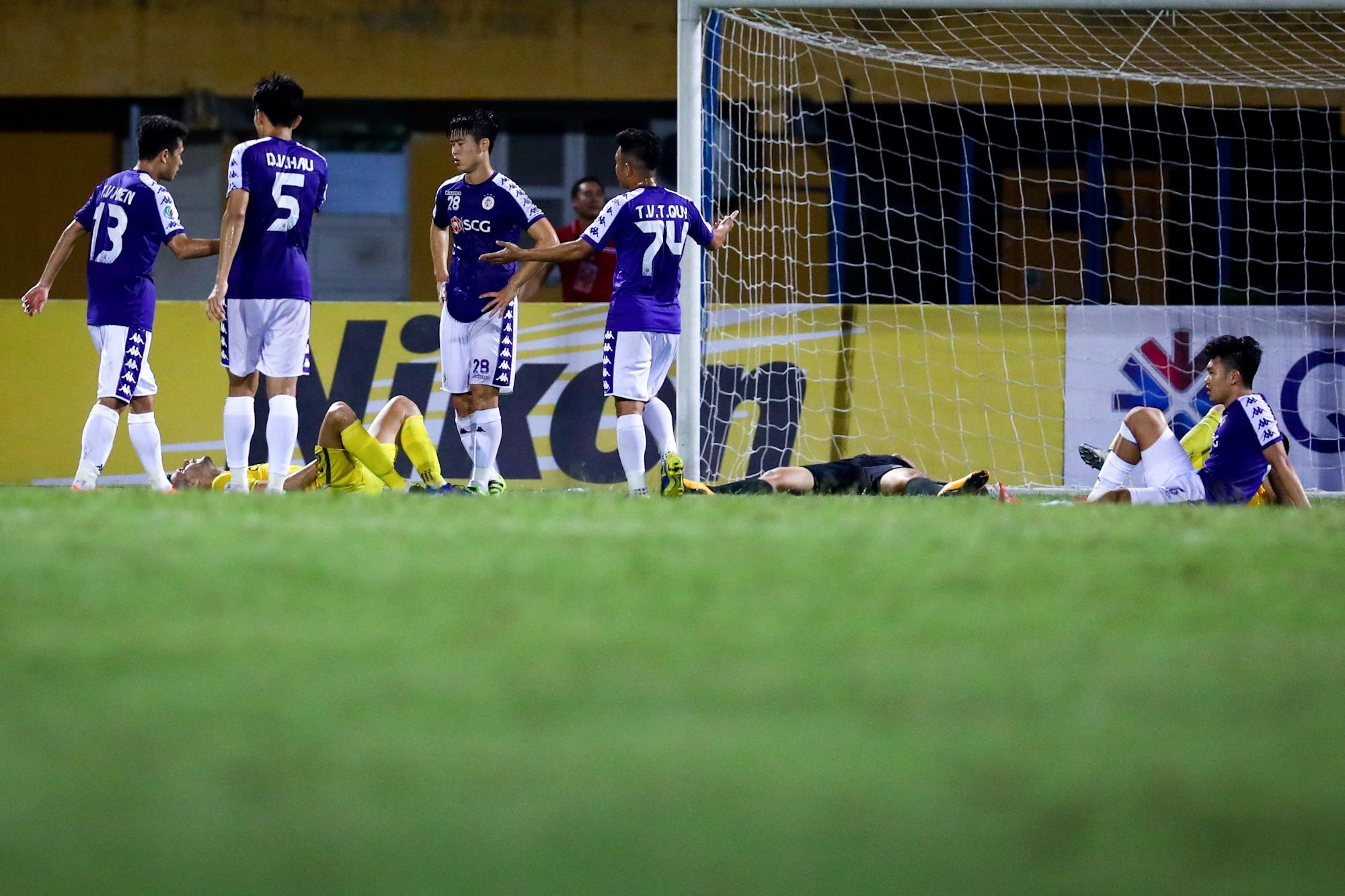 CLB Ha Noi chien thang Ceres-Negros anh 8