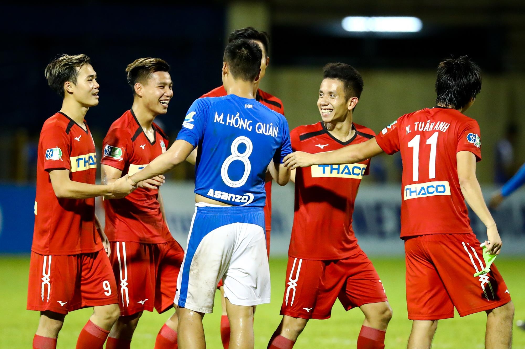 HLV HAGL bi duoi o tran gap Quang Ninh anh 11