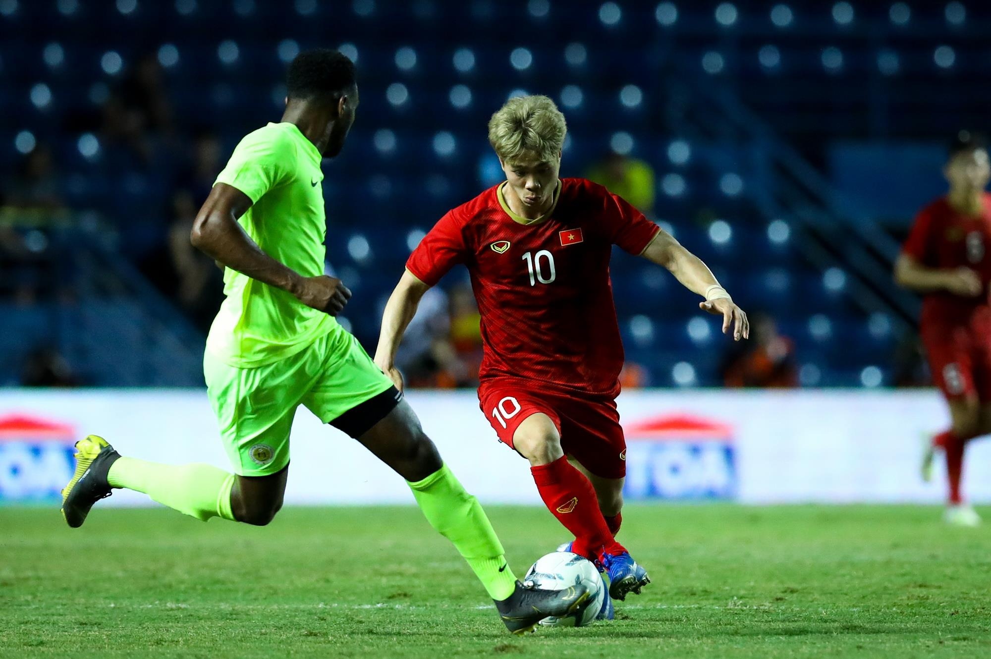 Công Phượng đến châu Âu ảnh 1 Cong Phuong den chau Au anh 1