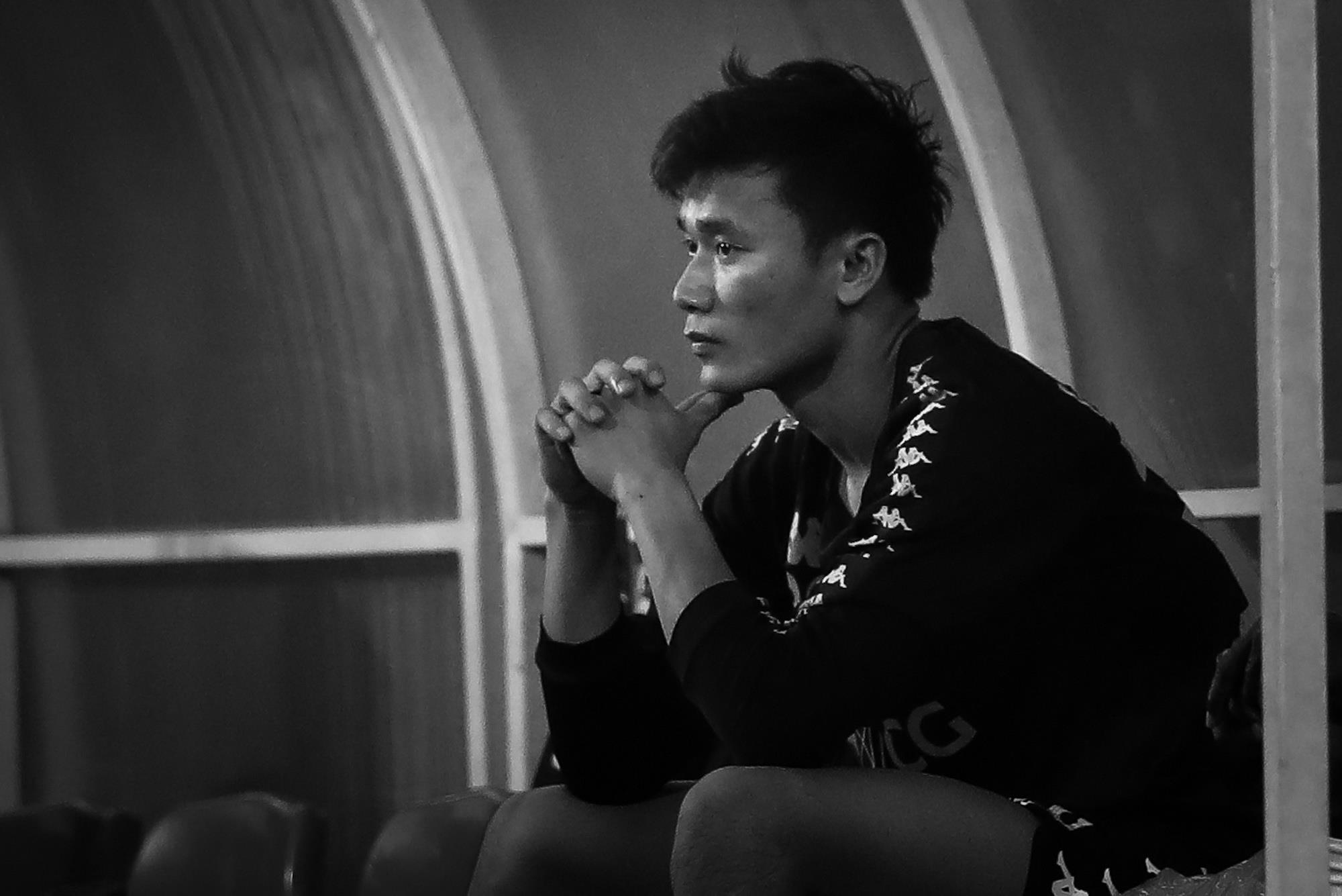 Bui Tien Dung ngoi du bi anh 1