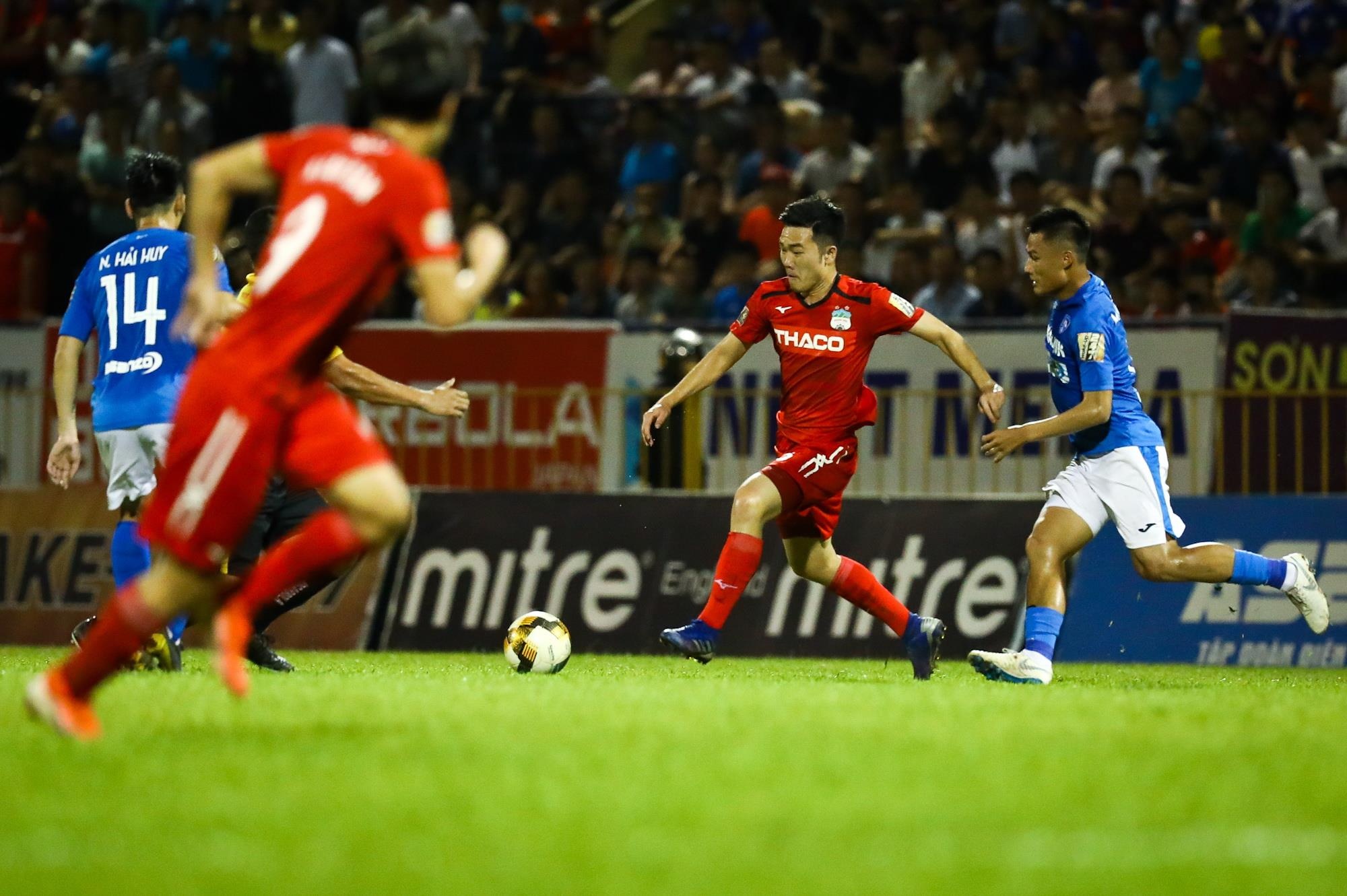 Xuan Truong tai xuat V.League 2019 tai HAGL anh 1