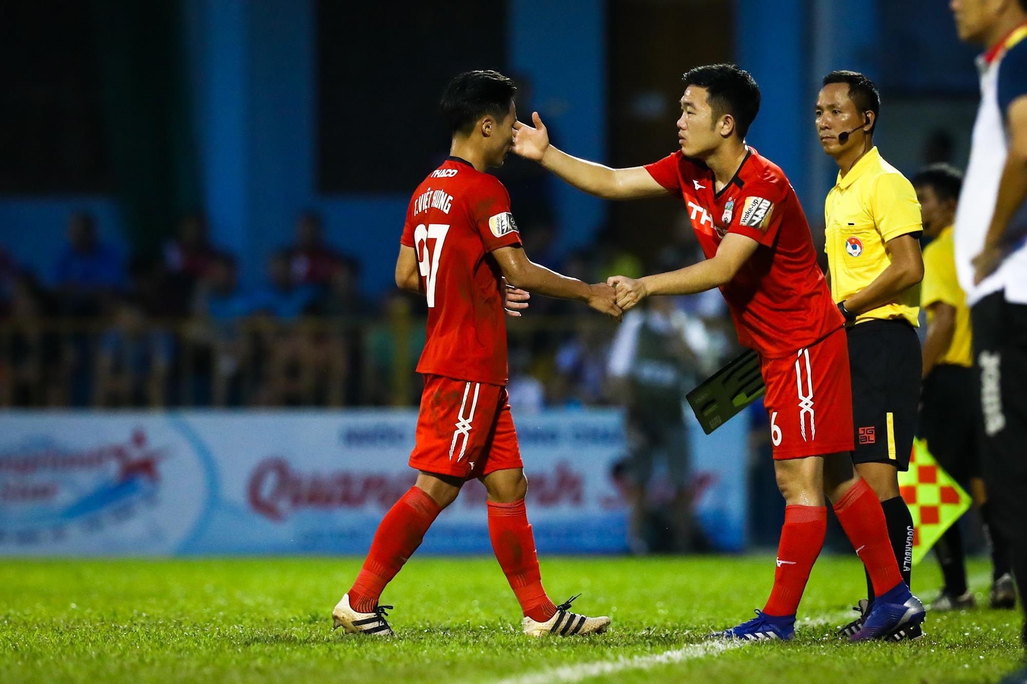Xuan Truong tai xuat V.League 2019 tai HAGL anh 5