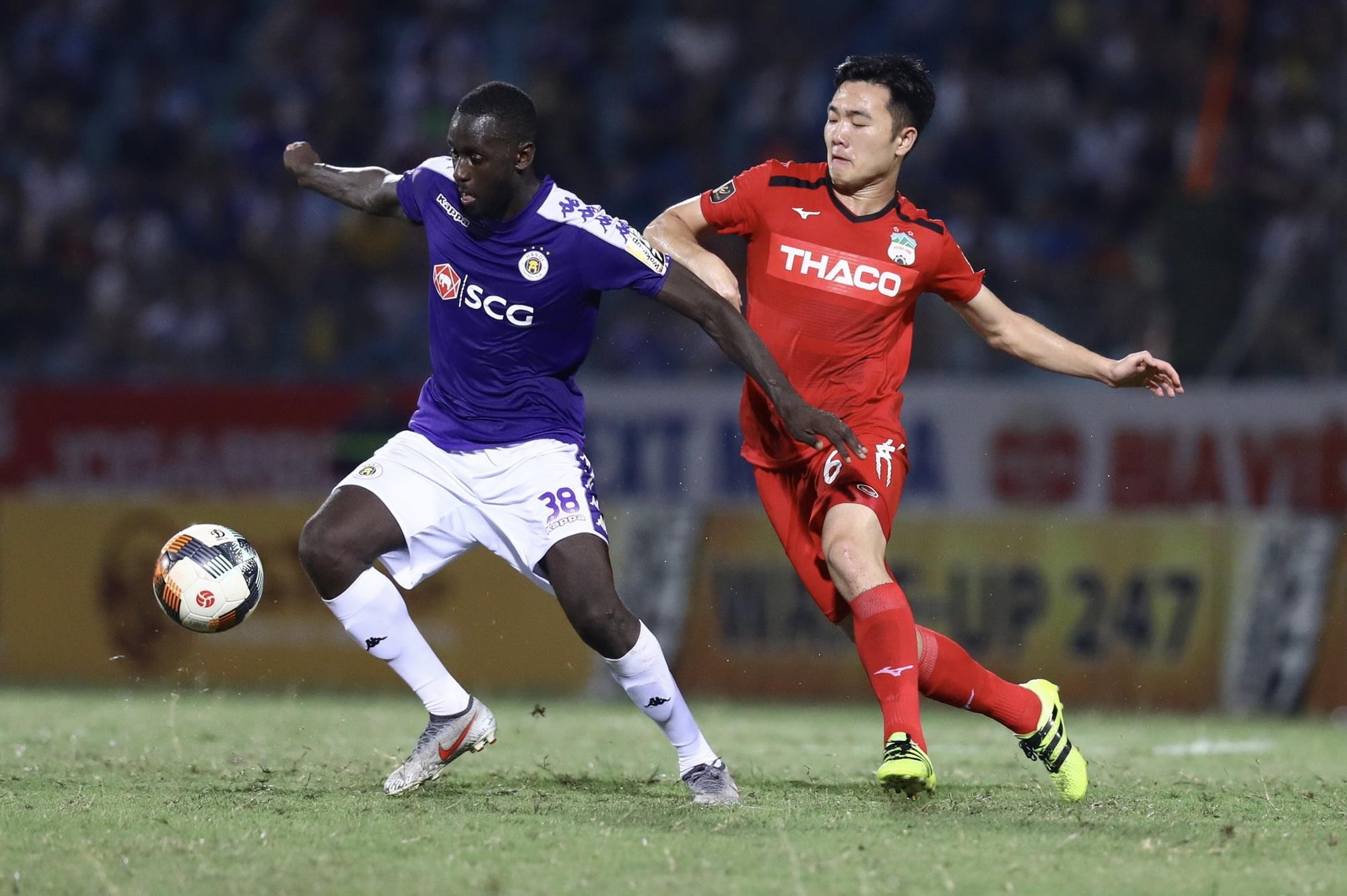 Bầu Đức HAGL chỉ đá cho vui ảnh 2 Bau Duc HAGL chi da cho vui anh 2