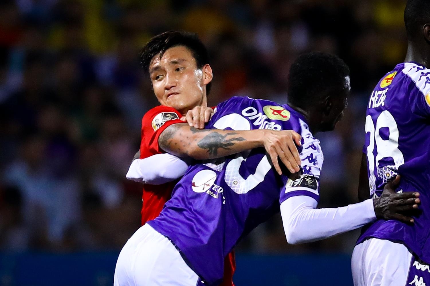 Thanh Luong suyt da trung mat Tuan Anh anh 6