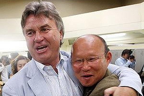 HLV Park Hang-seo khong dan dat U22 Viet Nam dau Guus Hiddink hinh anh