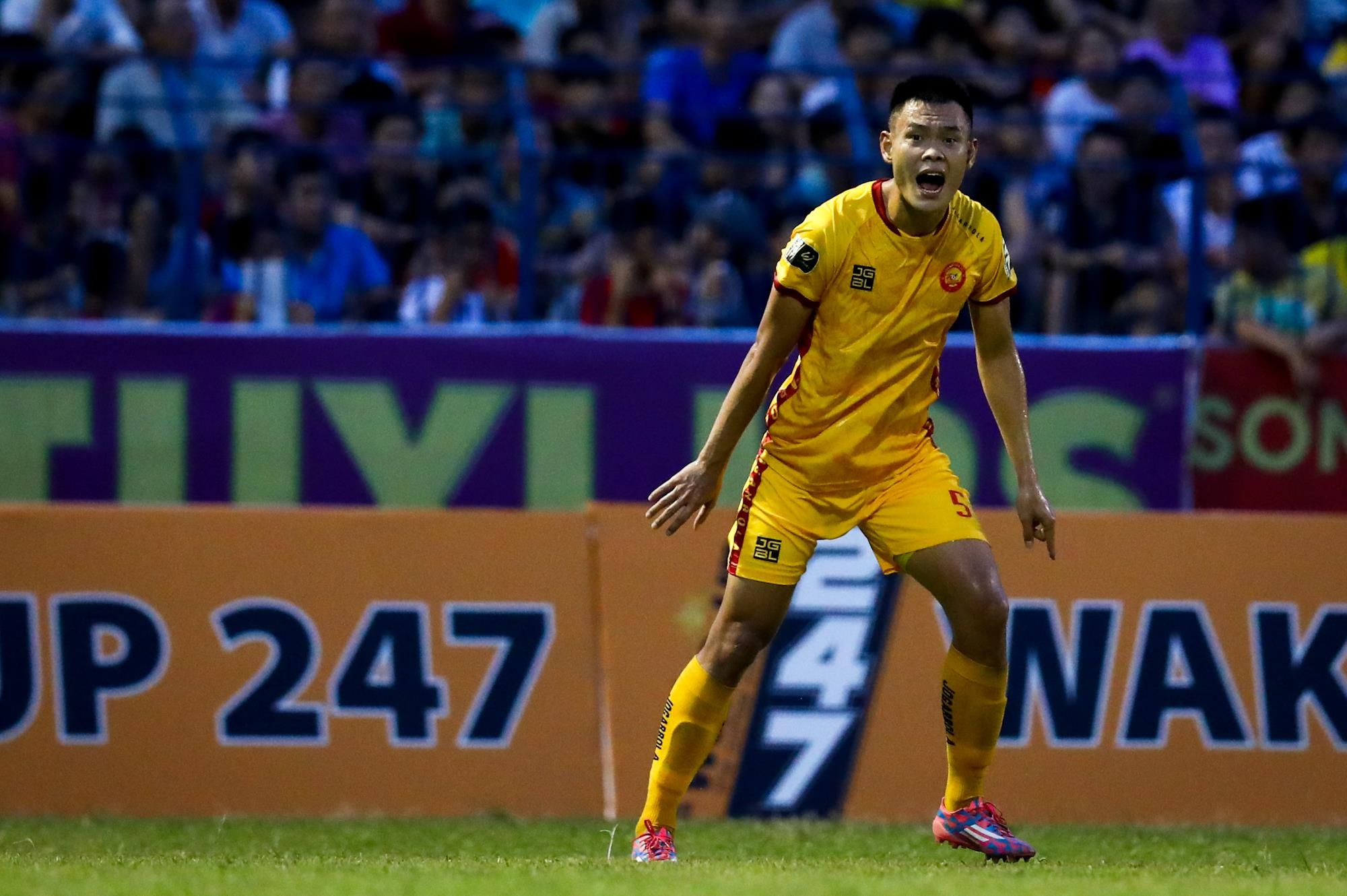 Tuan Anh noi gian anh 7