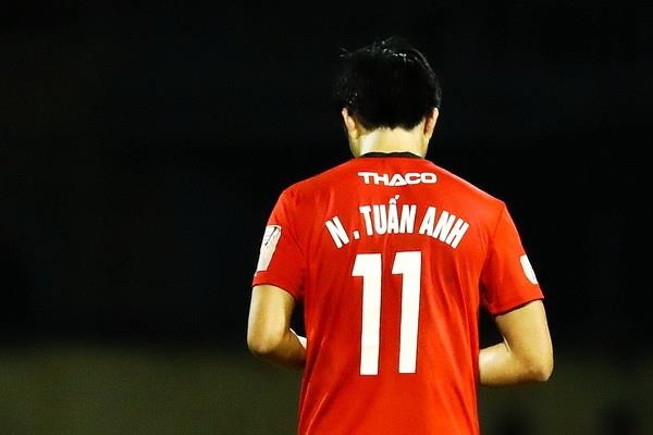 Vi sao Tuan Anh bat ngo vang mat trong tran HAGL hoa CLB Nam Dinh? hinh anh