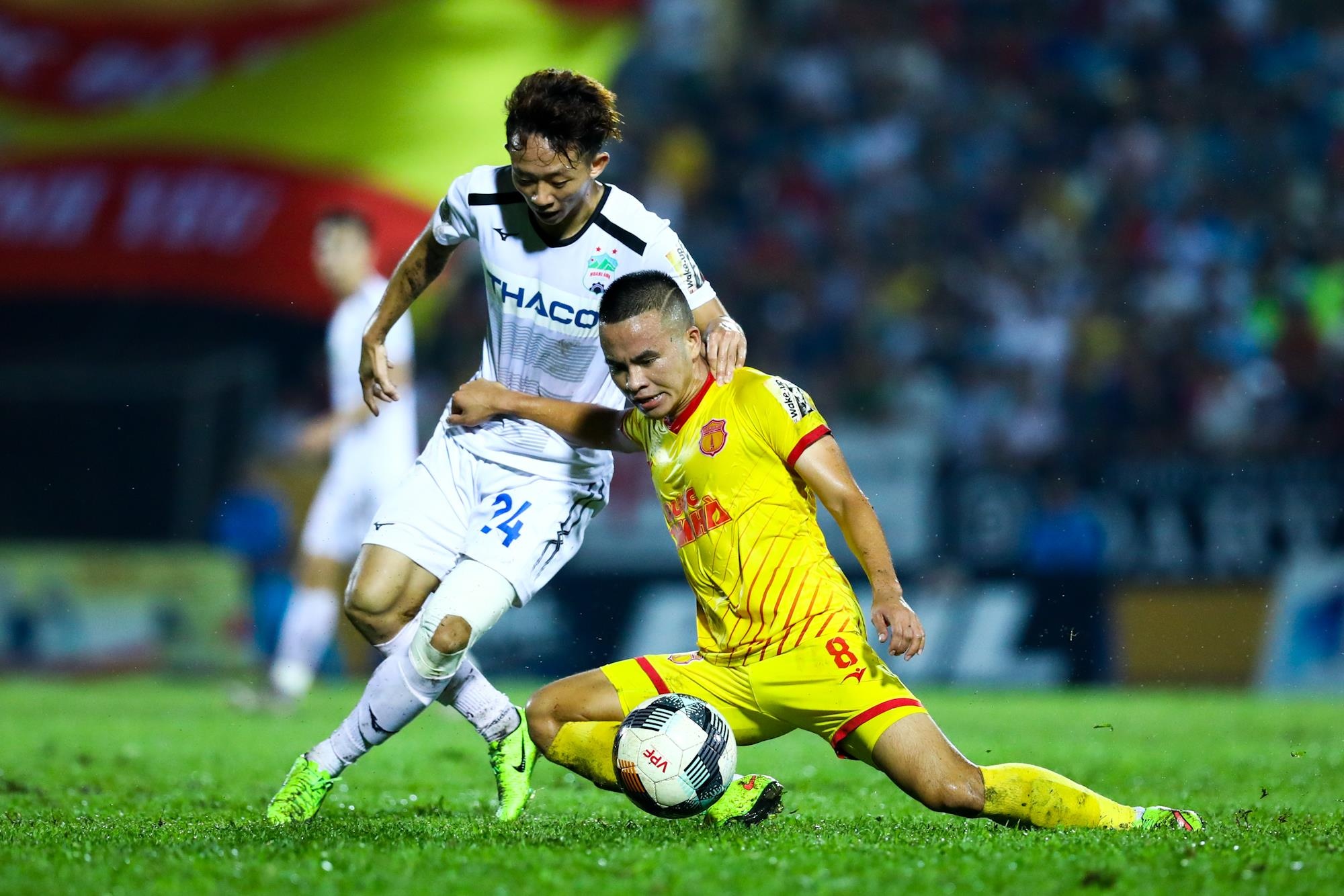 Chau Ngoc Quang bo lo khong tuong anh 3