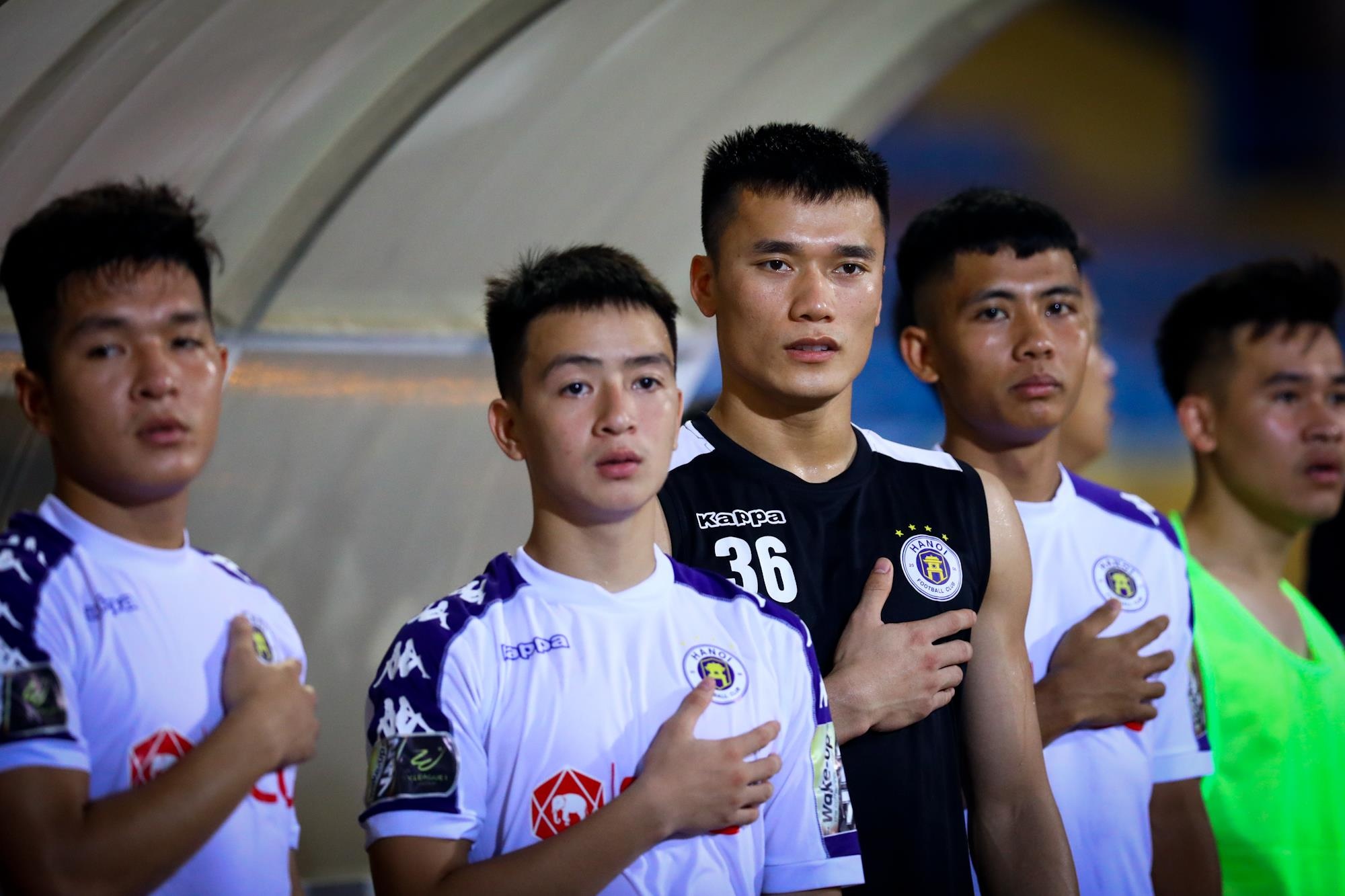 Phi Minh Long bi lang quen anh 3