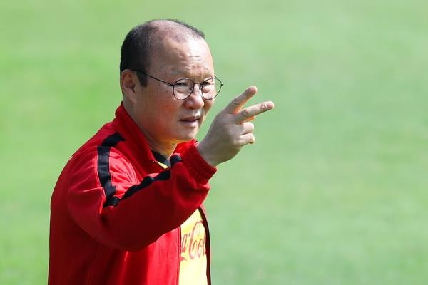 Tuyen Viet Nam va U23 cung hoi quan truoc tran gap Thai Lan hinh anh