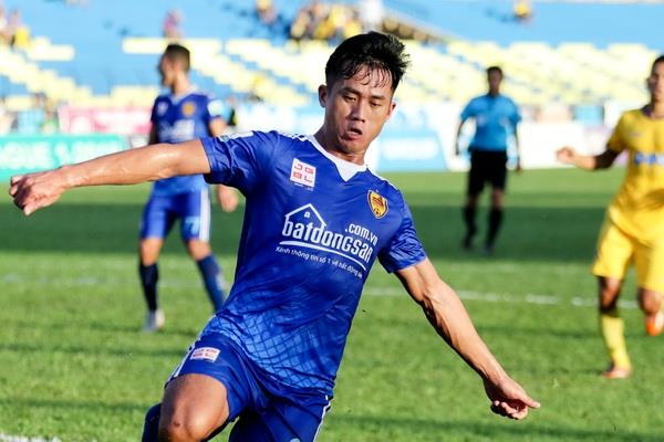 HLV Park Hang-seo goi Ha Minh Tuan tro lai doi tuyen sau 6 nam hinh anh