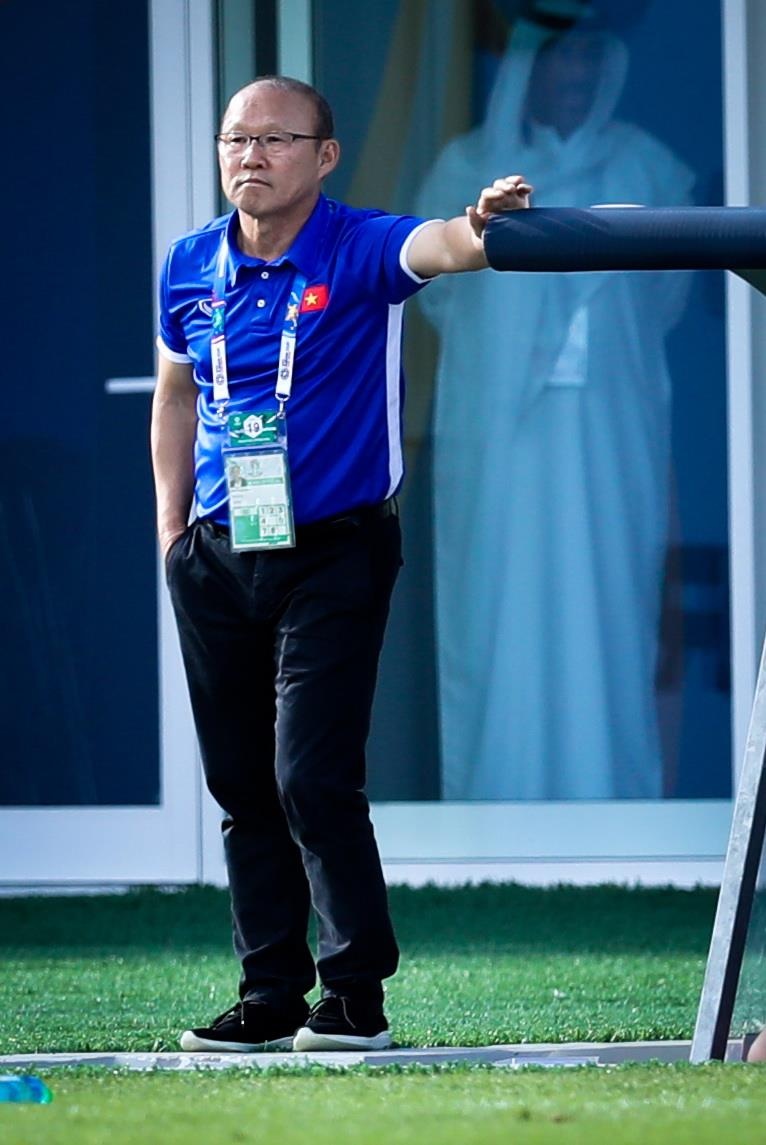 Trong Hoang,  Van Hau lo tran Thai Lan anh 2