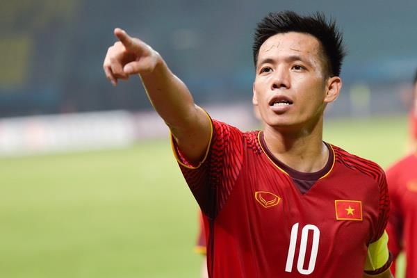 BLV Thai khong hieu sao Van Quyet vang mat qua lau o tuyen Viet Nam hinh anh