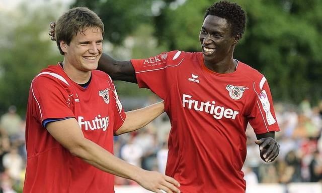 Pape Omar ngoi sao CLB Ha Noi anh 2