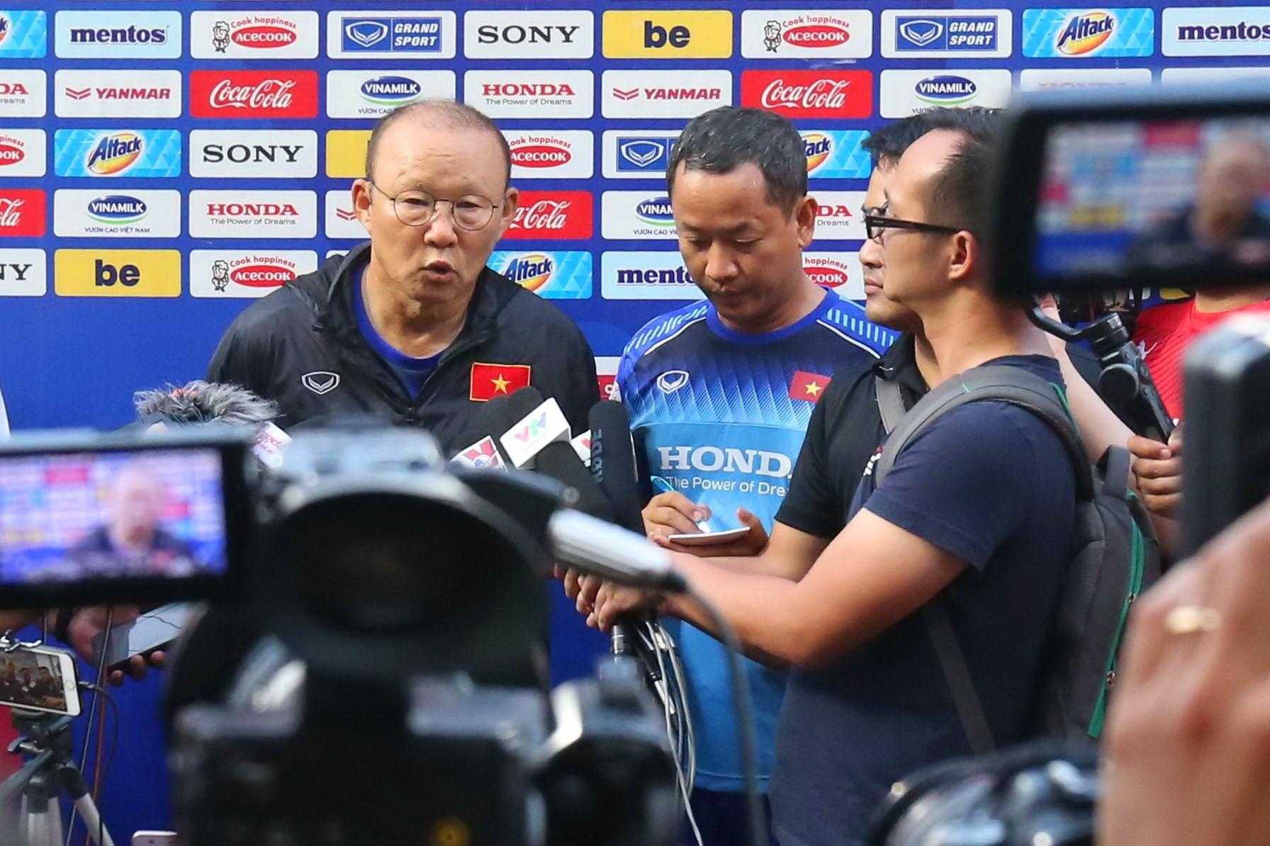 Park Hang-seo Thai Lan anh 1