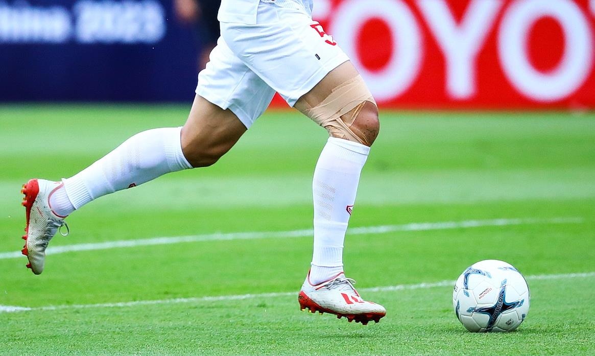 Doan Van Hau chi co mot buoi tap truoc Thai Lan anh 5