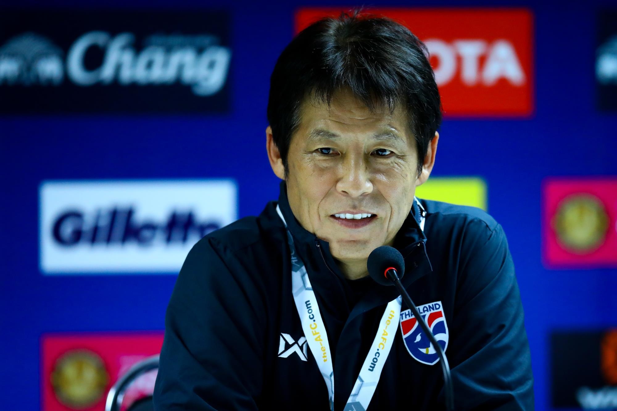 HLV Park Hang-seo nổi giận trong phòng họp báo ảnh 8 HLV Park Hang-seo noi gian trong phong hop bao anh 8