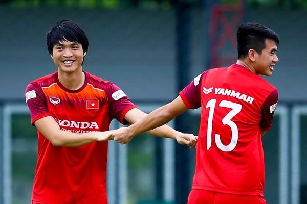 Tuan Anh, Van Kien hay chuyen 2 nguoi lo hen o Thuong Chau hinh anh