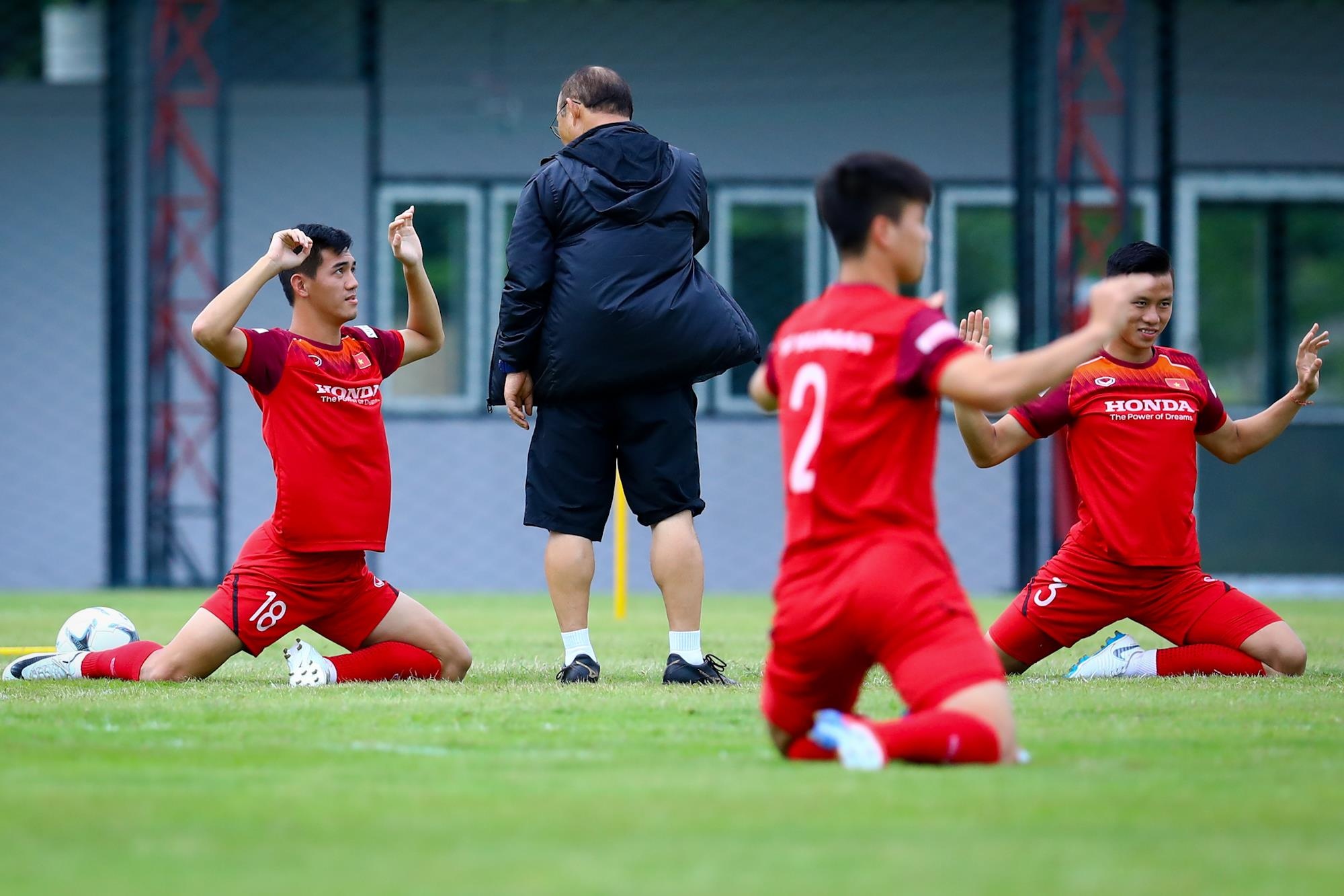 HLV Park động viên Công Phượng, tin tưởng Văn Lâm ảnh 2 HLV Park dong vien Cong Phuong, tin tuong Van Lam anh 2