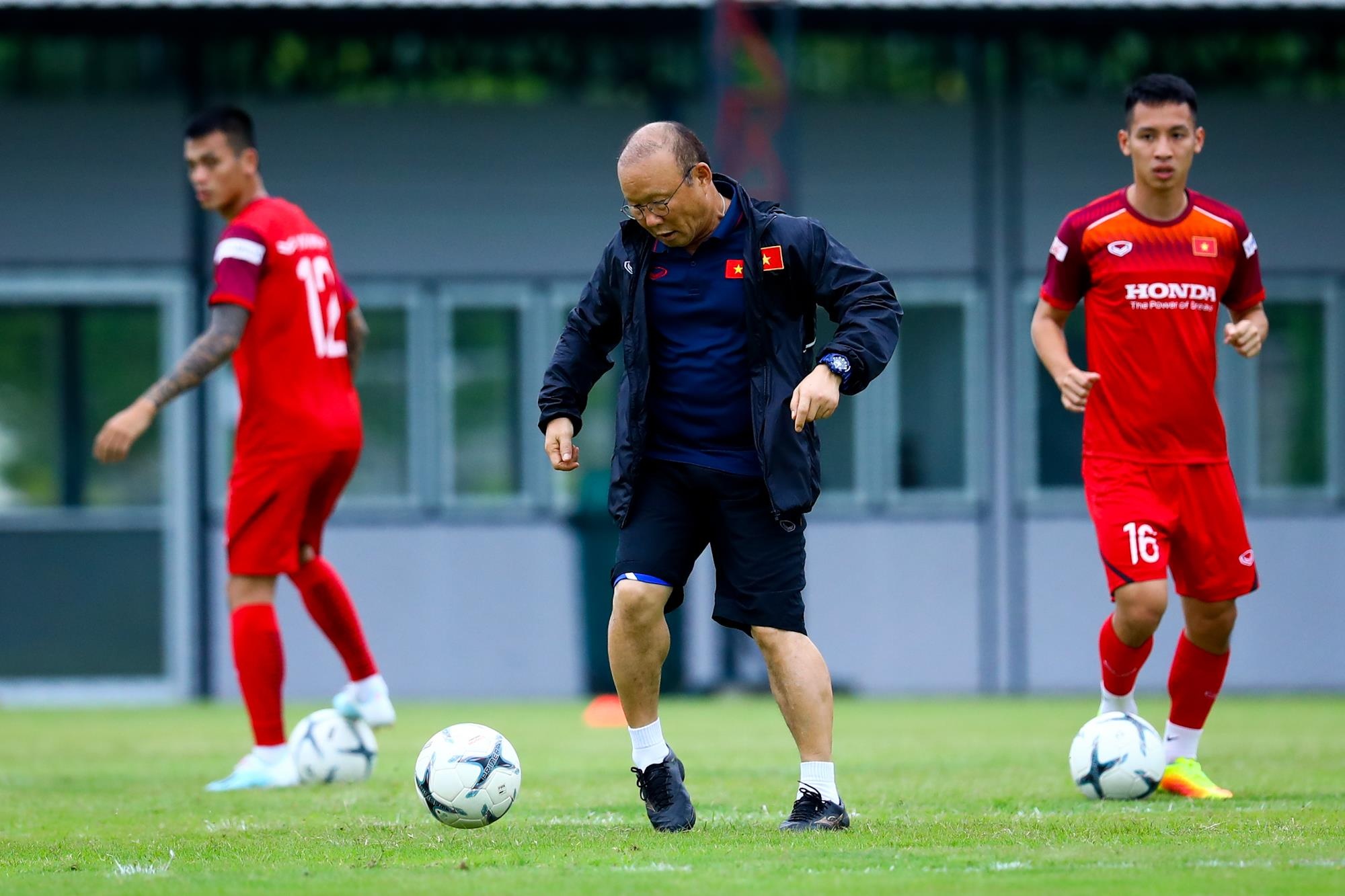 HLV Park động viên Công Phượng, tin tưởng Văn Lâm ảnh 7 HLV Park dong vien Cong Phuong, tin tuong Van Lam anh 7