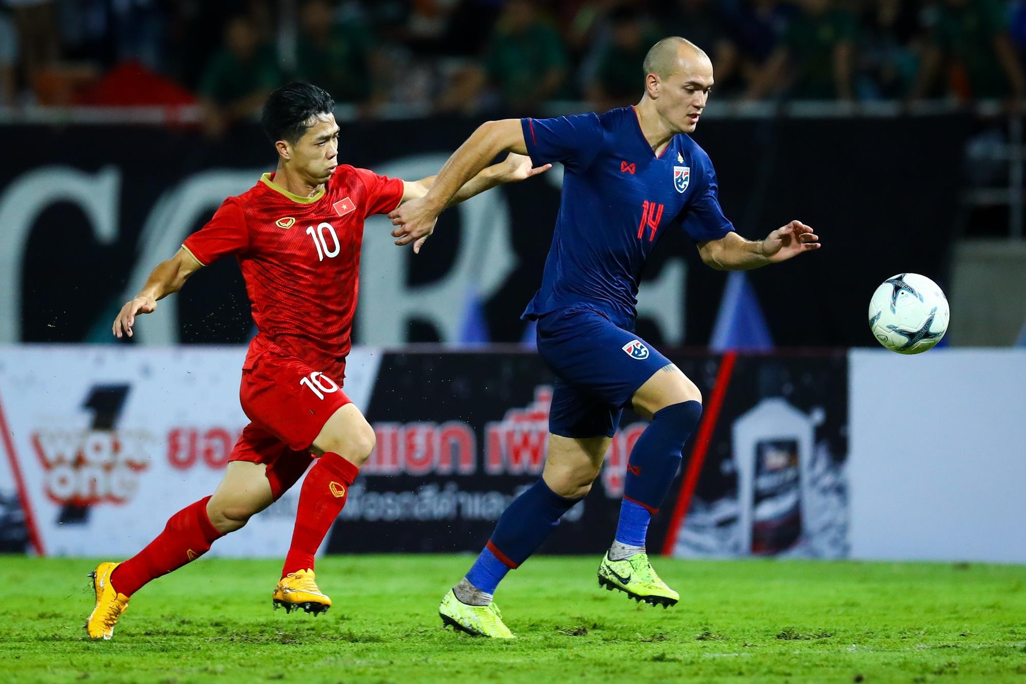 Quang Hai om dau nhin Cong Phuong bo lo co hoi anh 10