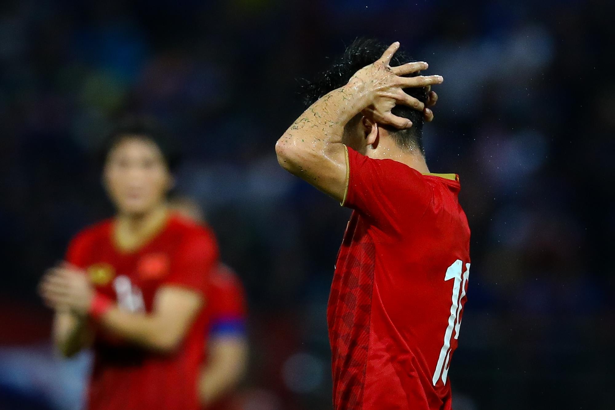 Quang Hai om dau nhin Cong Phuong bo lo co hoi anh 4