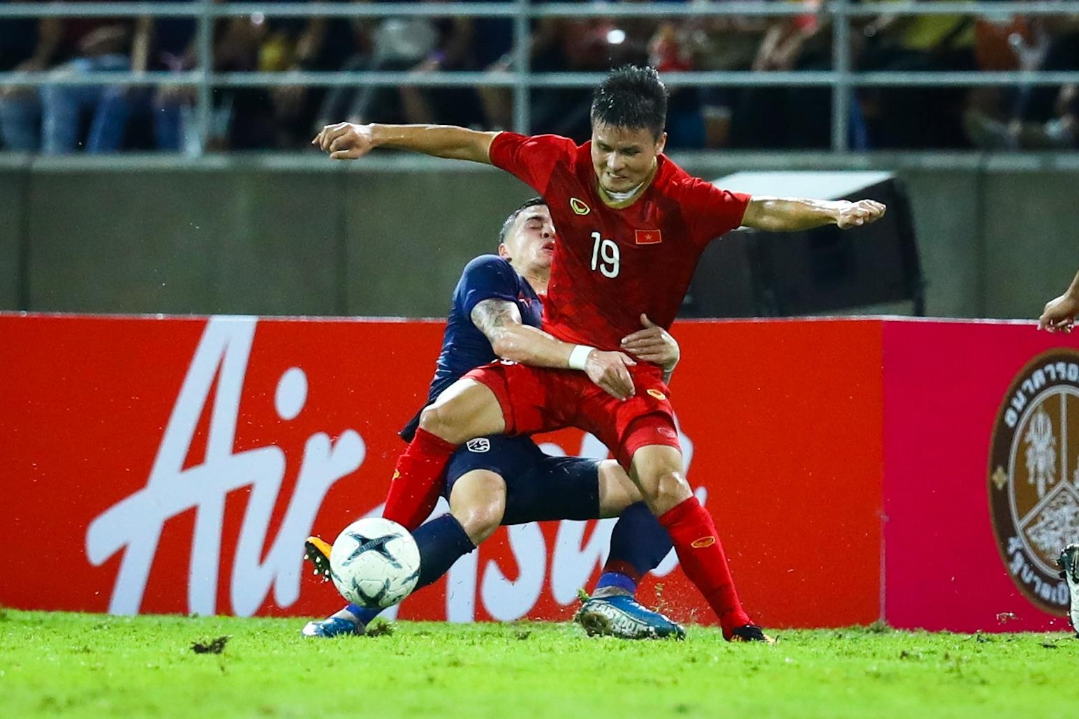 Quang Hai om dau nhin Cong Phuong bo lo co hoi anh 8