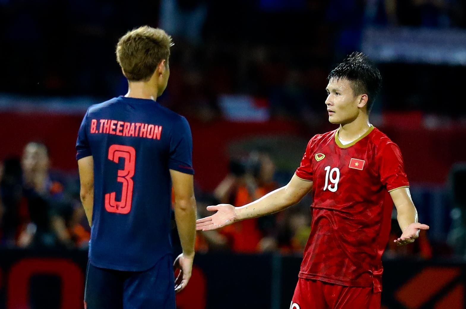 Quang Hai om dau nhin Cong Phuong bo lo co hoi anh 9