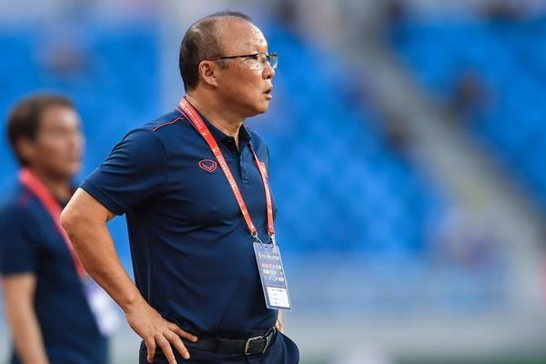 Vi sao Guus Hiddink bai tran truoc Park Hang-seo o Trung Quoc hinh anh