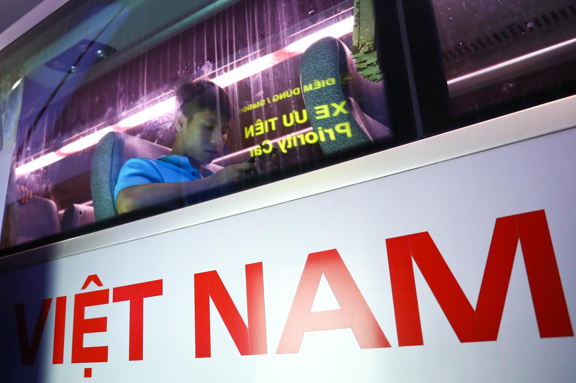 Thủ môn U22 Việt Nam bị bỏ quên ảnh 9 Thu mon U22 Viet Nam bi bo quen anh 9