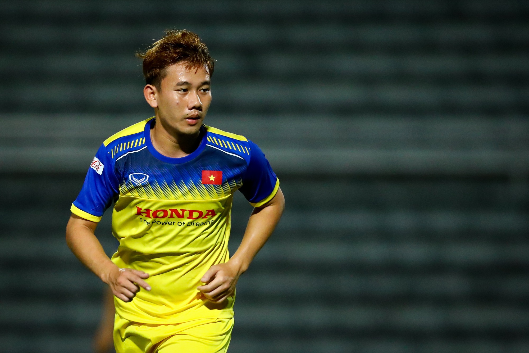 Tuyển Việt Nam gạch tên Minh Vương ảnh 1 Tuyen Viet Nam gach ten Minh Vuong anh 1