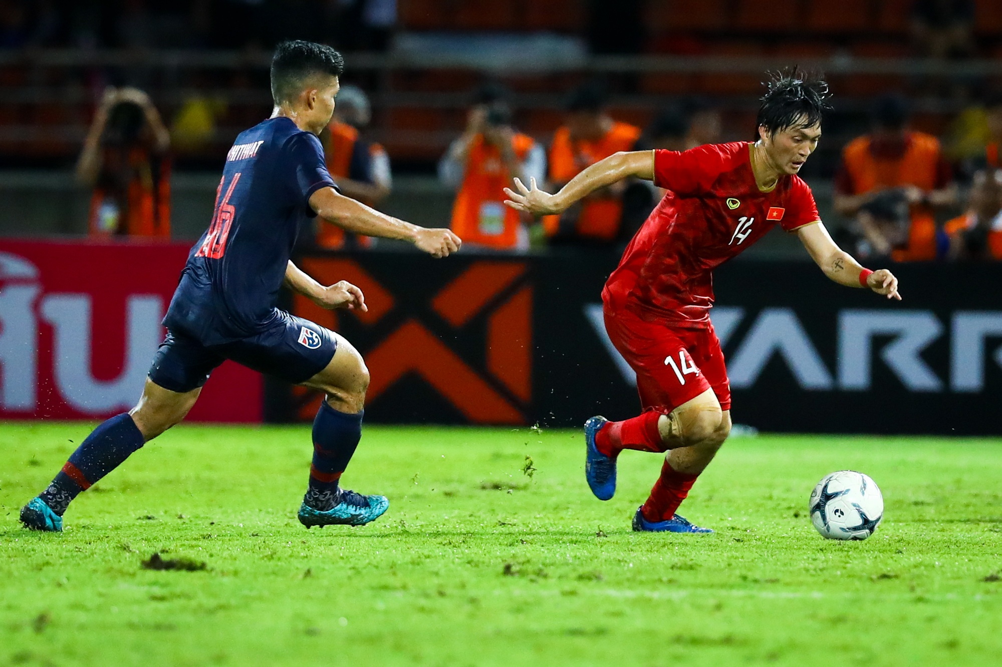 Xuân Trường đá hỏng luân lưu ảnh 2 Xuan Truong da hong luan luu anh 2