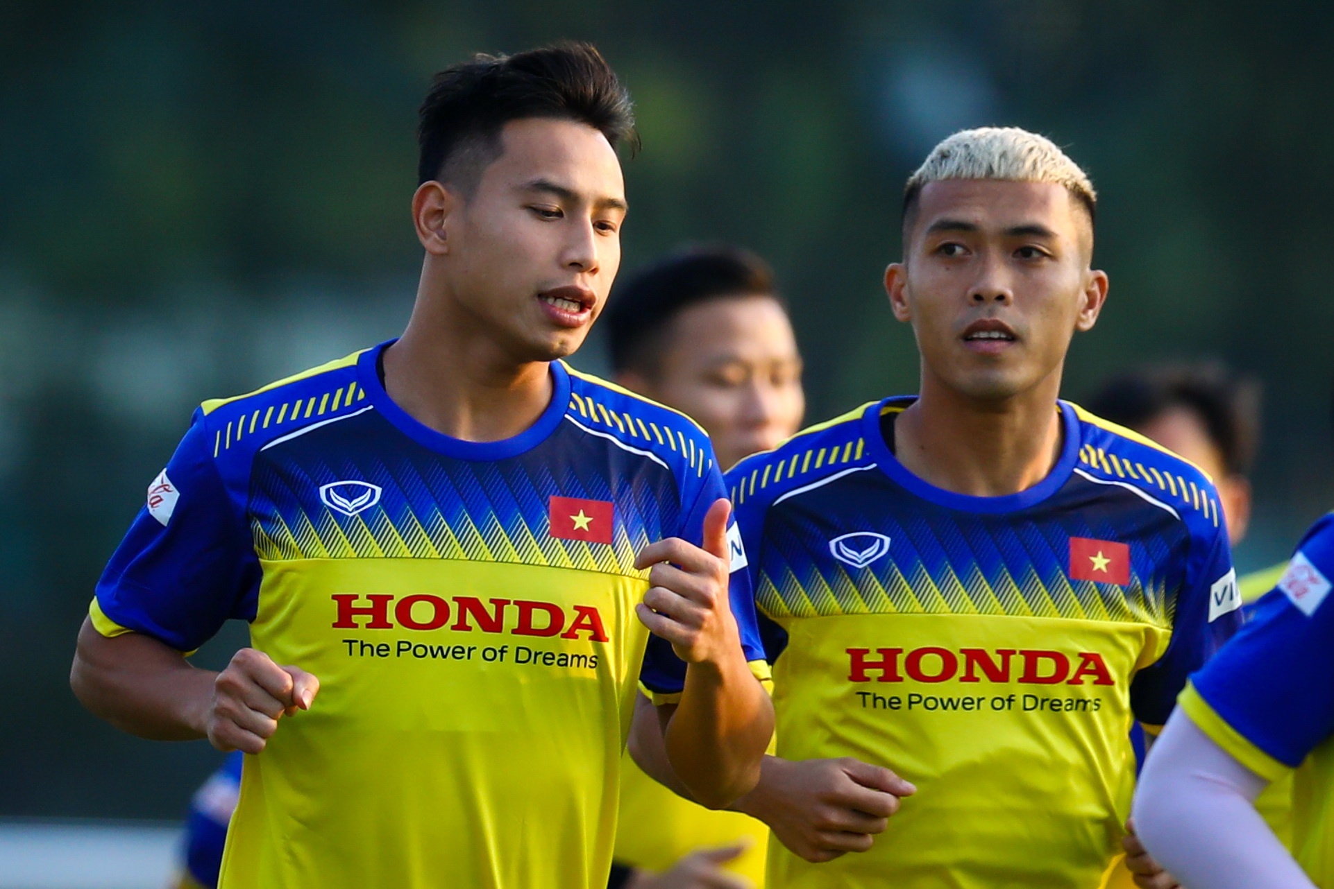 Tan binh tuyen Viet Nam chua biet minh duoc chon anh 1