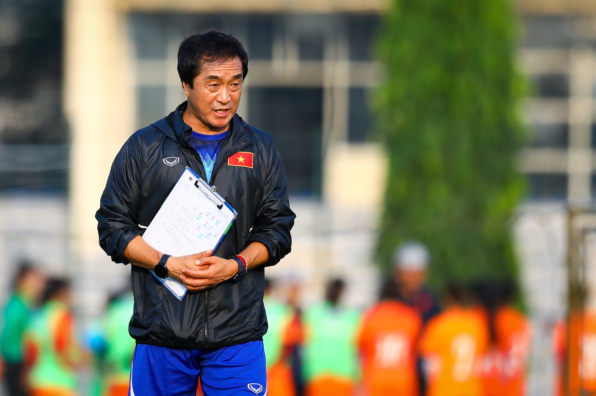 HLV Park và trợ lý Lee Young-jin tuyển Việt Nam ảnh 5 HLV Park va tro ly Lee Young-jin tuyen Viet Nam anh 5