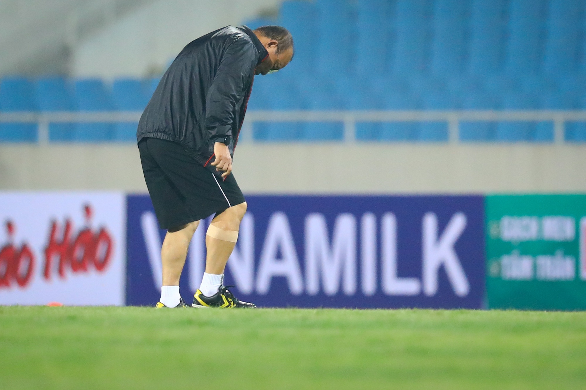 Van Hau pho dien ky thuat anh 1