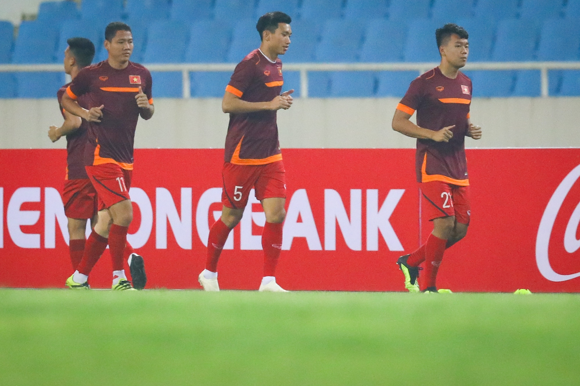 Van Hau pho dien ky thuat anh 3