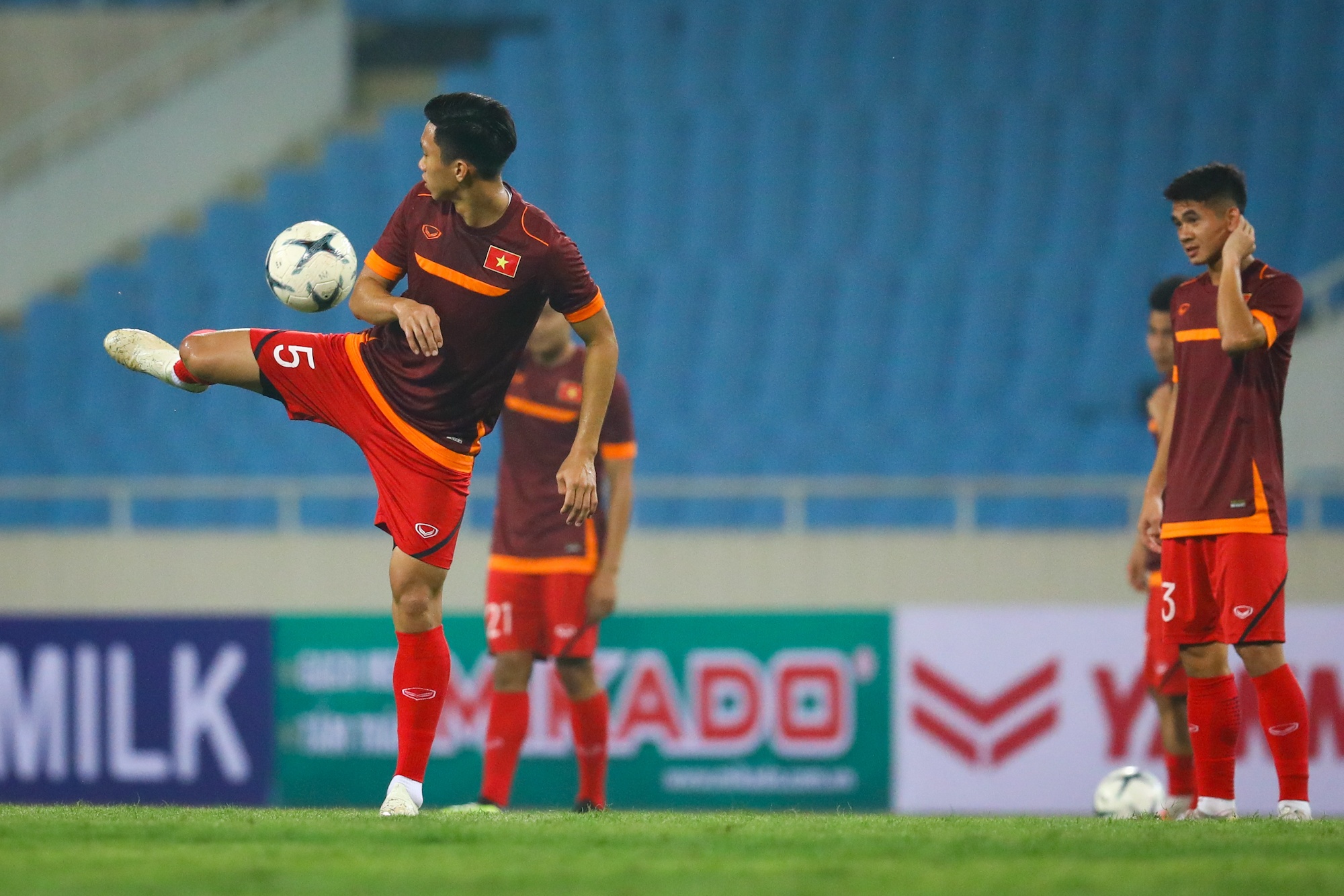 Van Hau pho dien ky thuat anh 6