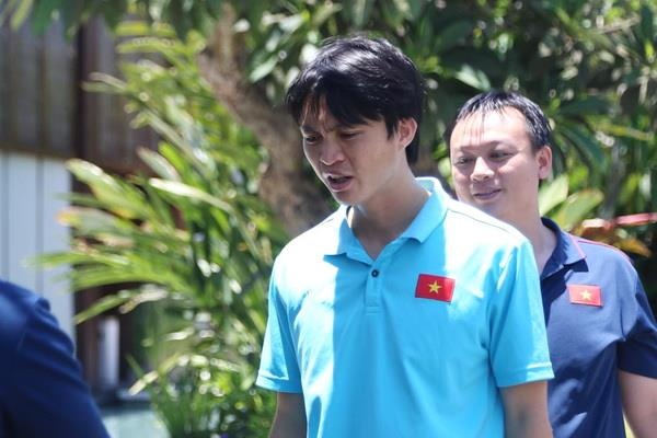 Tuan Anh chua the kham chan thuong vi benh vien Bali qua dong hinh anh