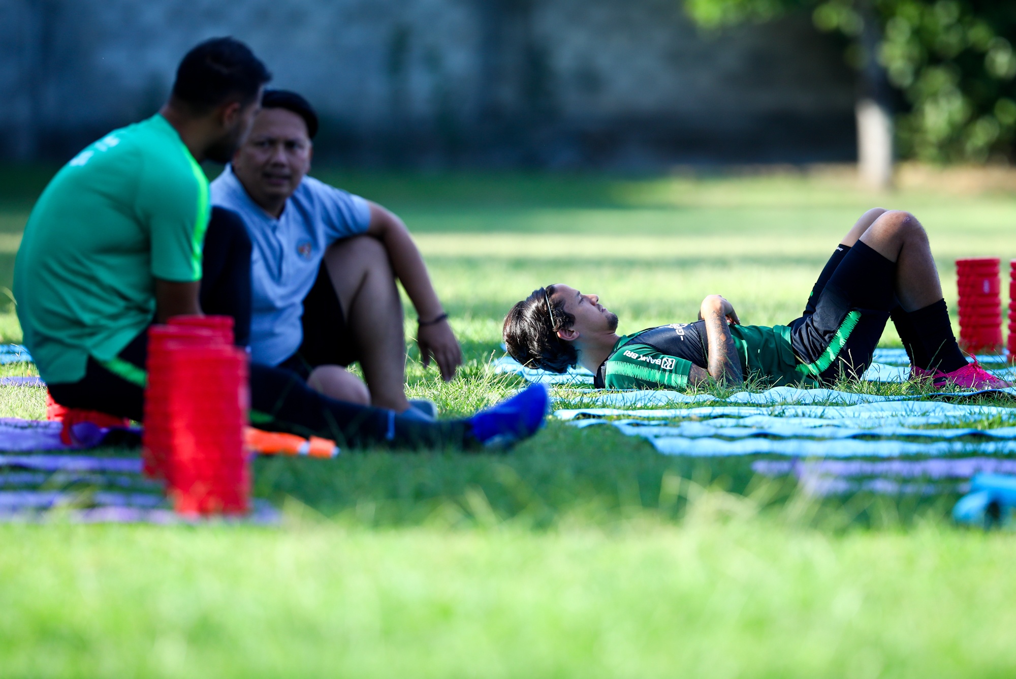 Khung canh ngon ngang tren san tap Indonesia anh 2