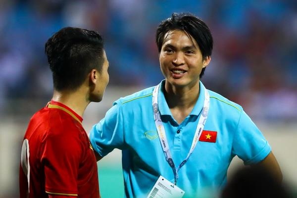 Bui Tien Dung: 'Tuyen Viet Nam luon co nguoi san sang thay Tuan Anh' hinh anh