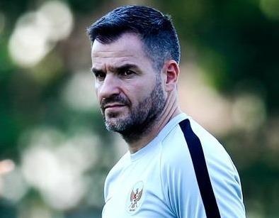 HLV Indonesia: 'Thang Viet Nam nam 2010 la chien cong de doi cua toi' hinh anh